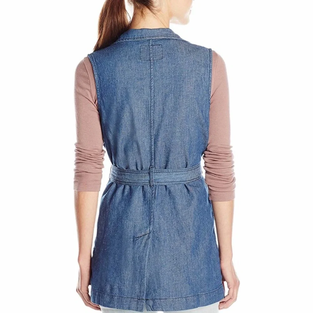 ๐ Sanctuary Walking Vest - Picture 6 of 6